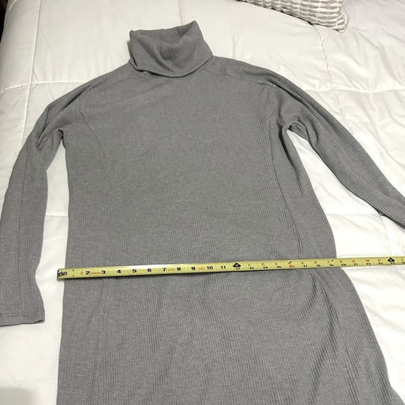 LOFT Lou & Grey Brushed Rib Knit Turtleneck Midi Dress Size M - Picture 9 of 10